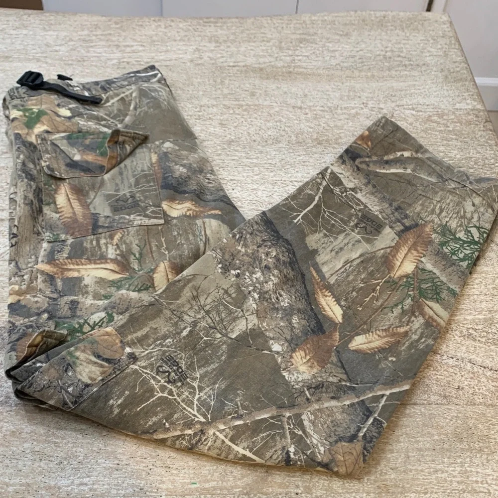 Men's Outdoor Camouflage Cargo Pants - Picture 1 of 7